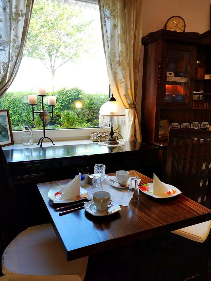 Hotel Garni Landhaus Uttum Krummhörn Extérieur photo