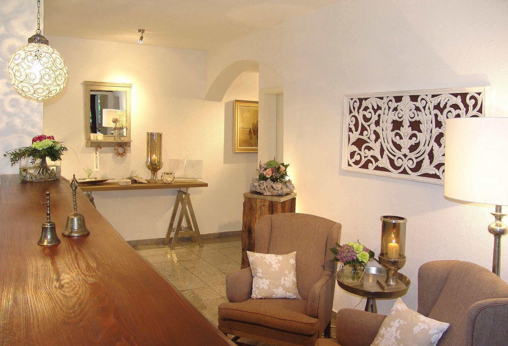 Hotel Garni Landhaus Uttum Krummhörn Extérieur photo