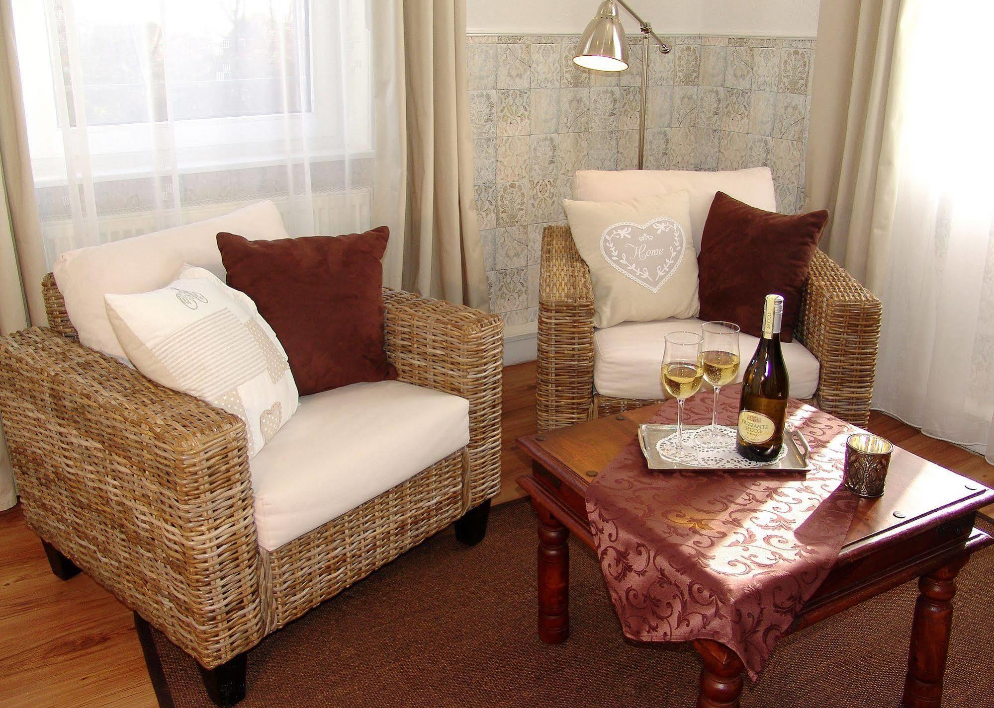 Hotel Garni Landhaus Uttum Krummhörn Extérieur photo